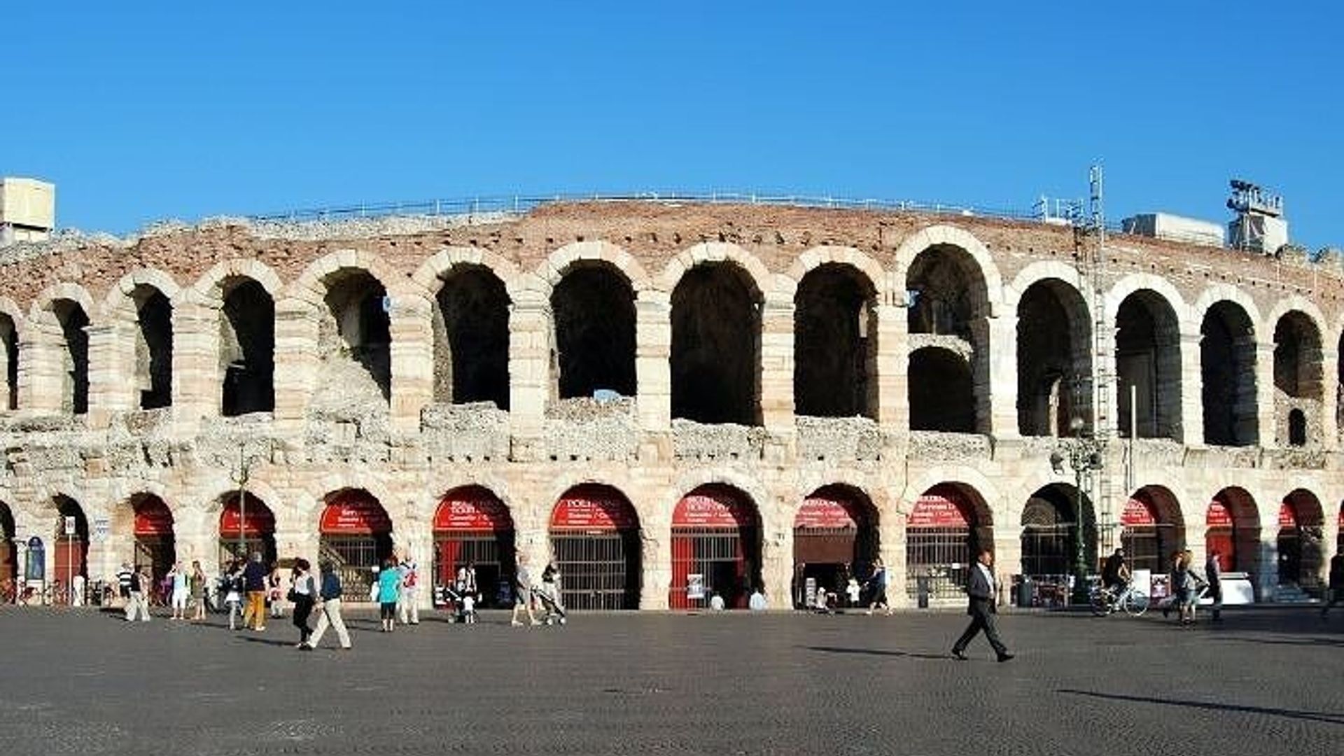 Verona Highlights Private Bike Tour