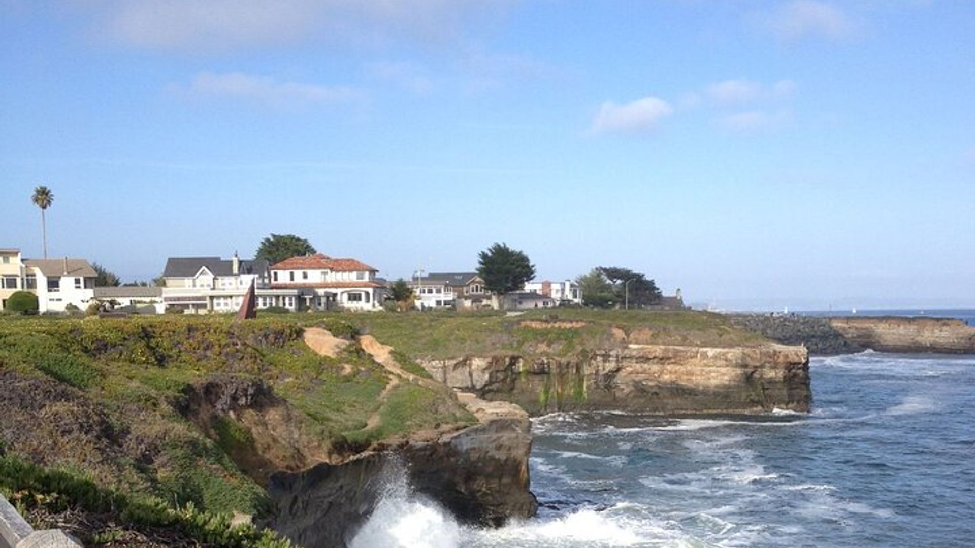 Santa Cruz 2Hour Guided eBike Tour for Small E-Bike Groups
