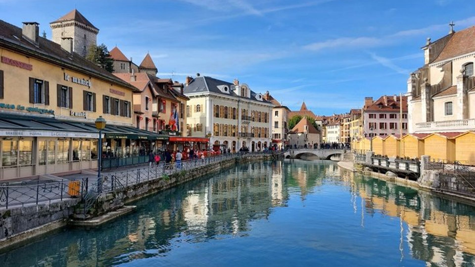 Genève à Contes de fées alpins Yvoire et Annecy