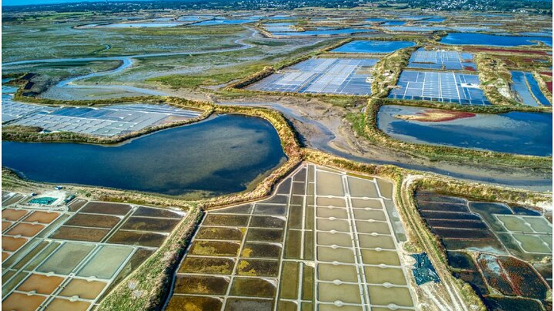 Guérande Audio guided walking tour 1h and 14 audio commentaries