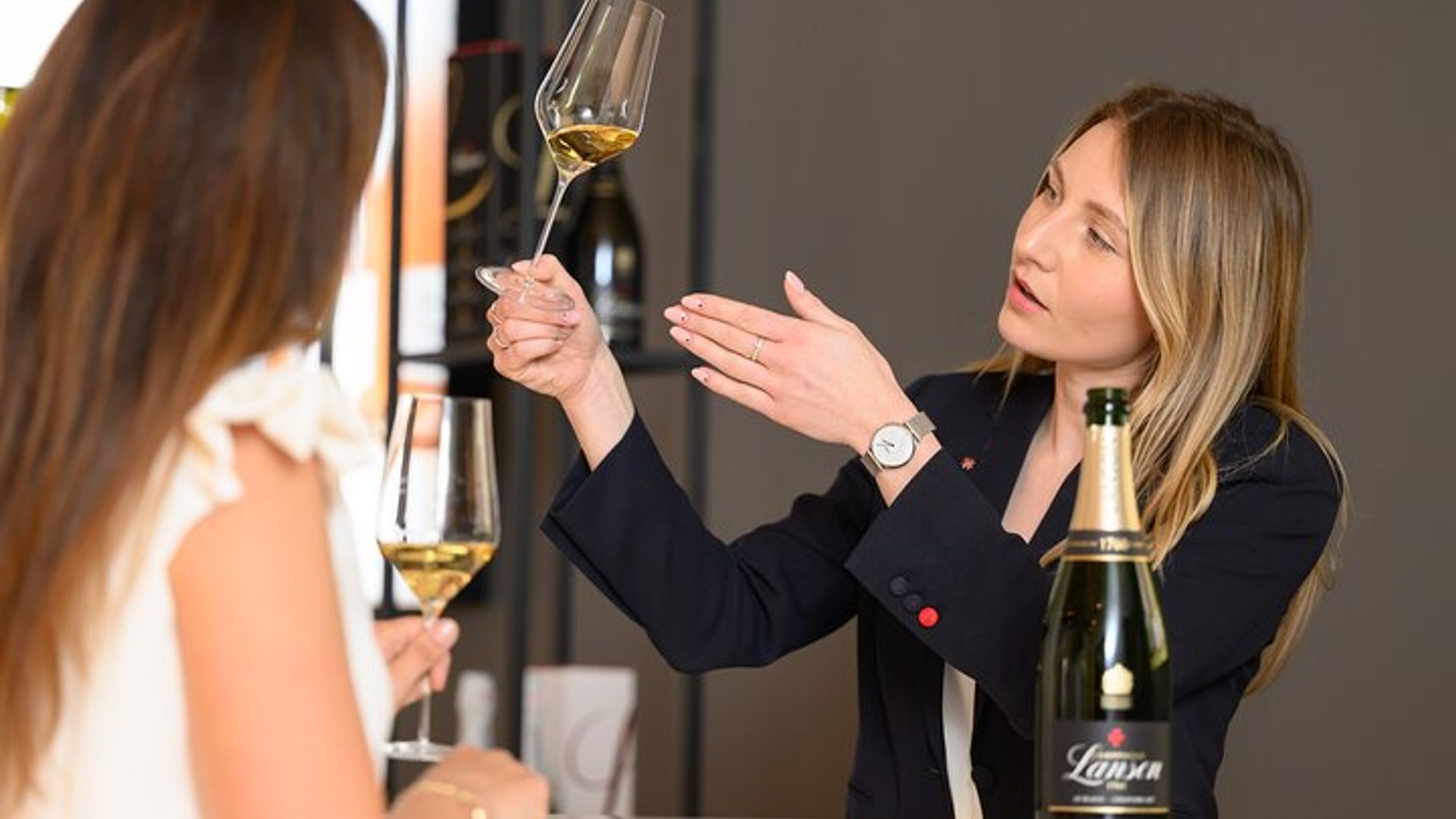 Champagner Tagesausflug von Paris mit 8 Verkostungen & Mittagessen