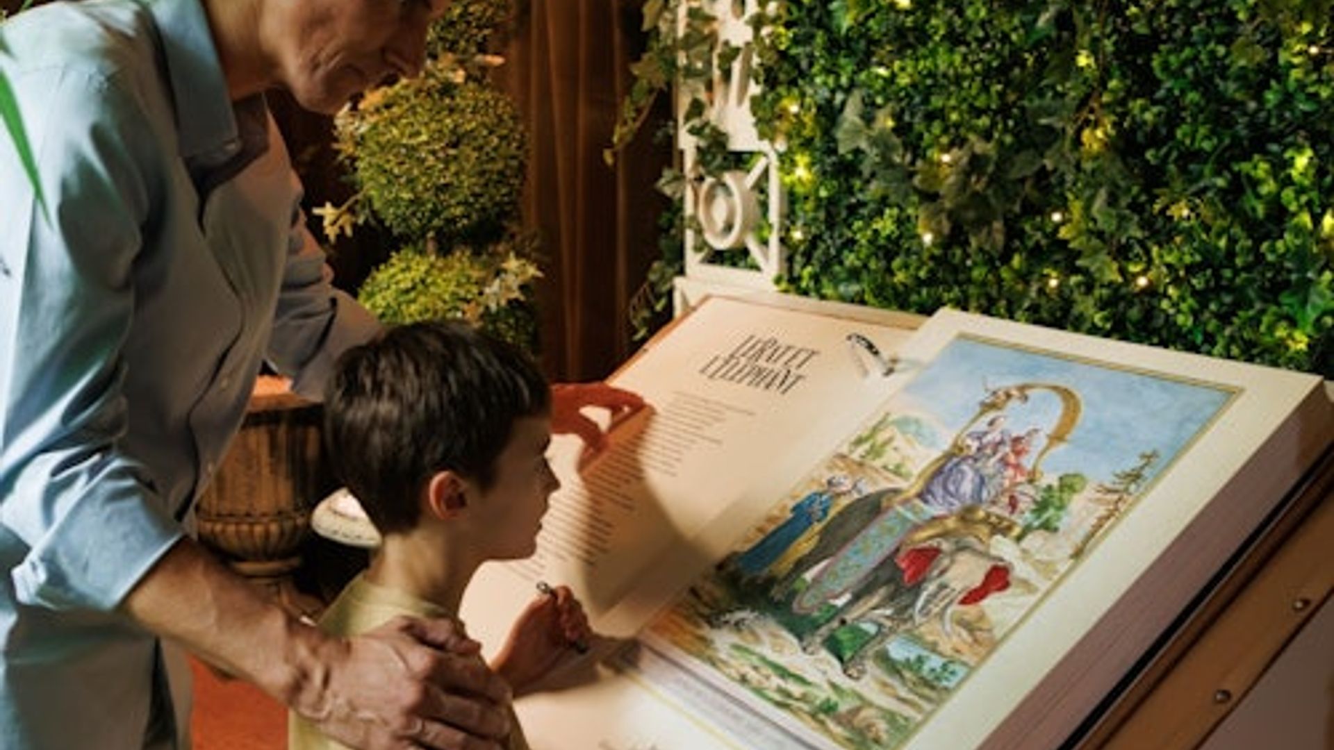 Paris : La Cité Immersive des Fables