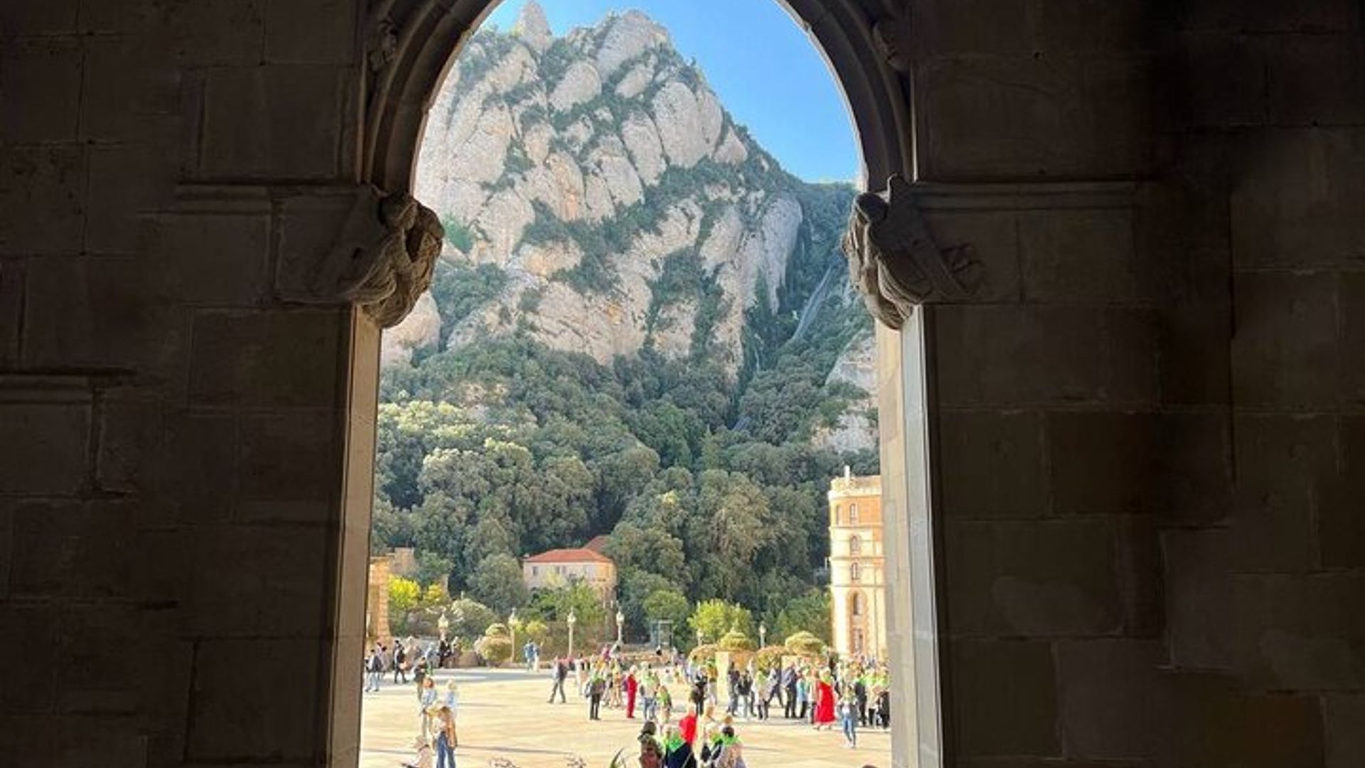 Montserrat : Visite privée du monastère et des sentiers au départ de Barcelone