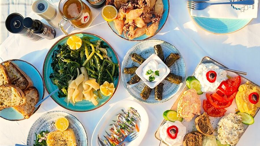 Chania: Morning Bites and Market Delights Food Tour