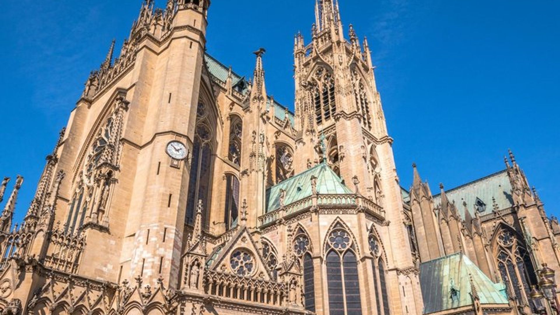 Metz búsqueda del tesoro & Highlights tour a pie autoguiado