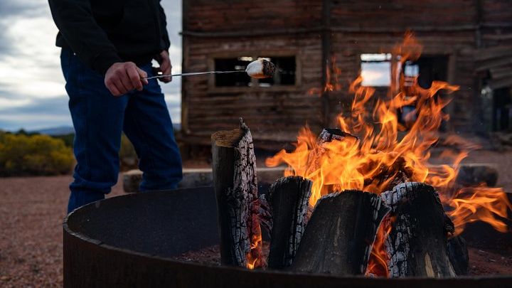 Kanab: Campfire, Stargazing, and Smores