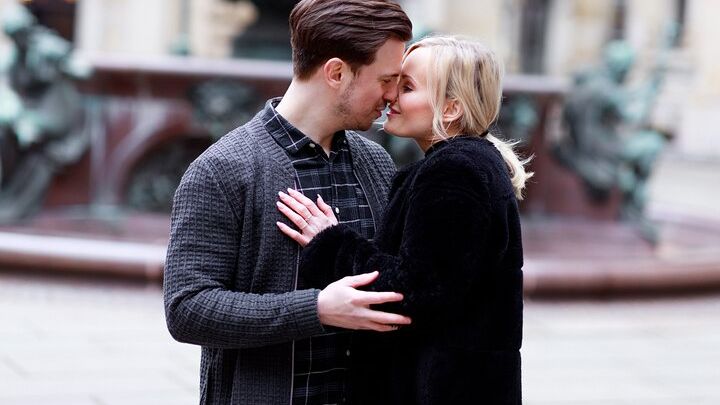 Private Romantic Urban & Street Photoshoot