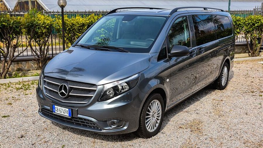 Naples Private Transfer From Positano with Hotel Pickup