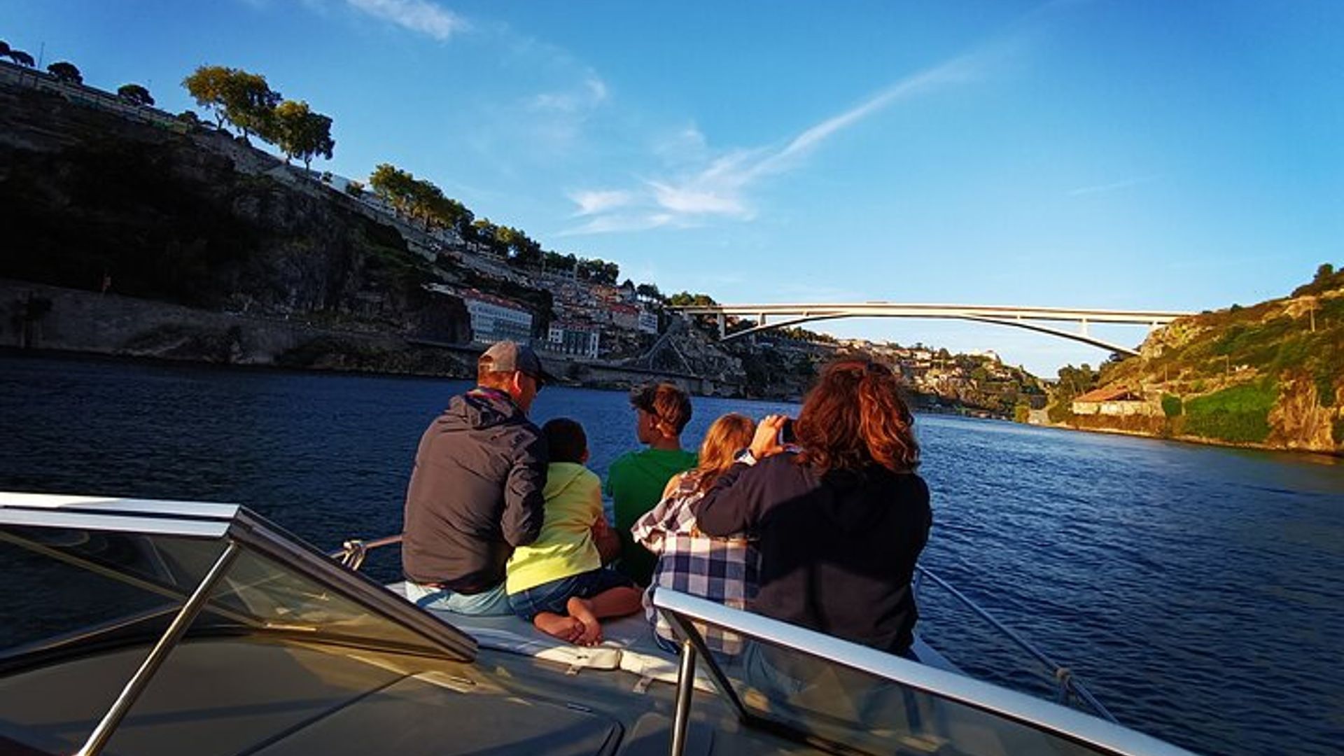 6 Brücken und Ribeira Bootstour (1h30m) mit Sunset Option
