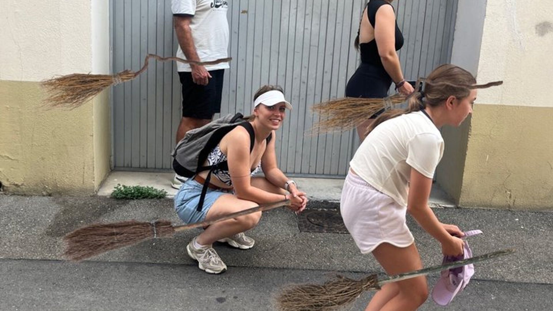 Outdoor Team Magic Escape Game in Montélimar