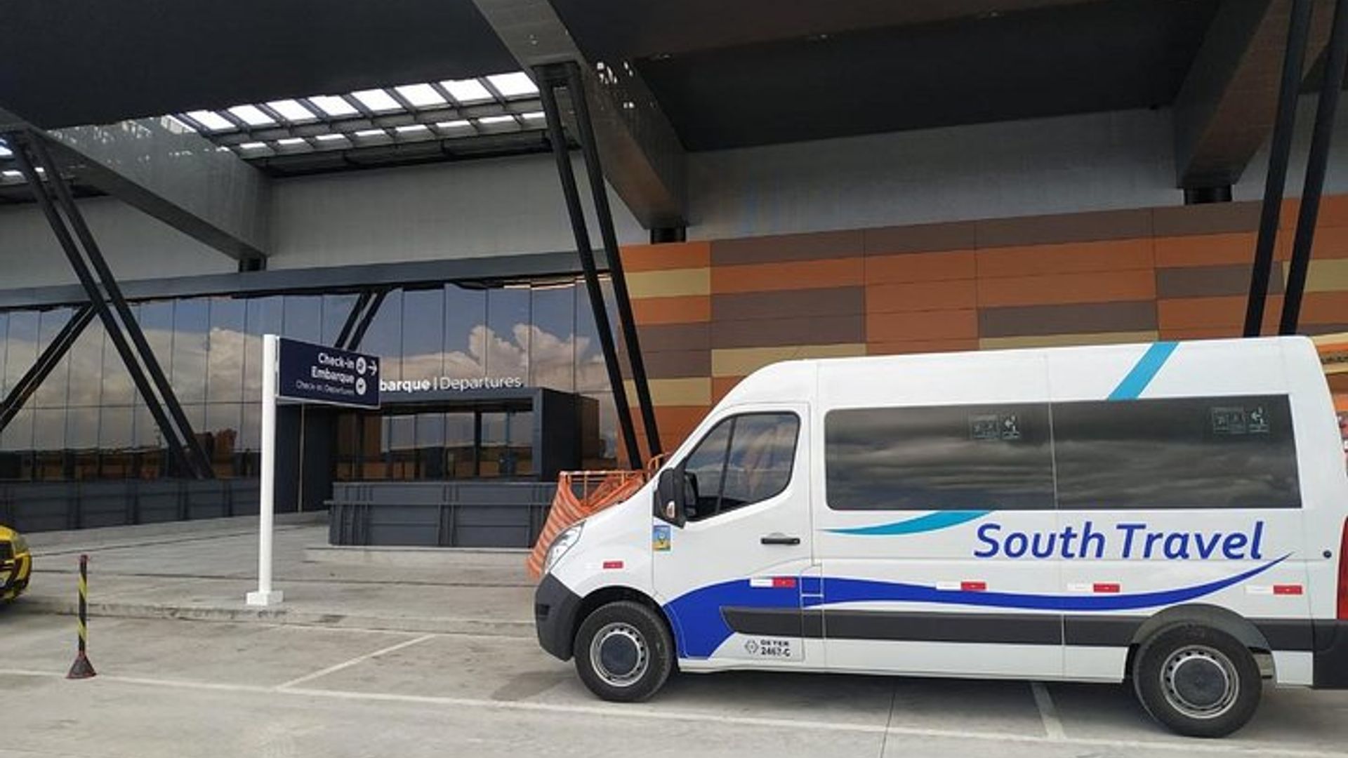 Hercilio Luz Airport - North Island Transfer