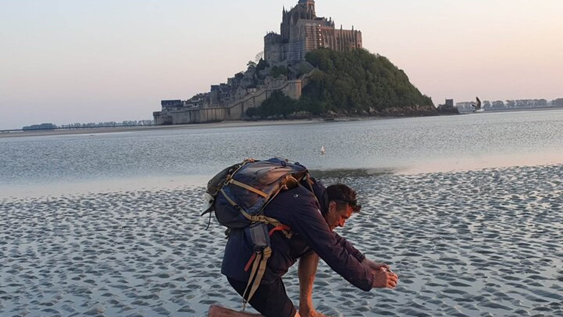 Mont-Saint-Michel bay walk