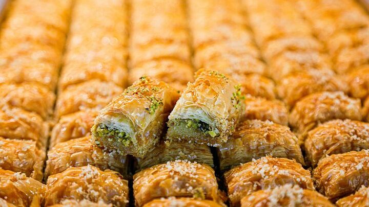 Mykonos: Authentic Greek Food Small-Group Tour