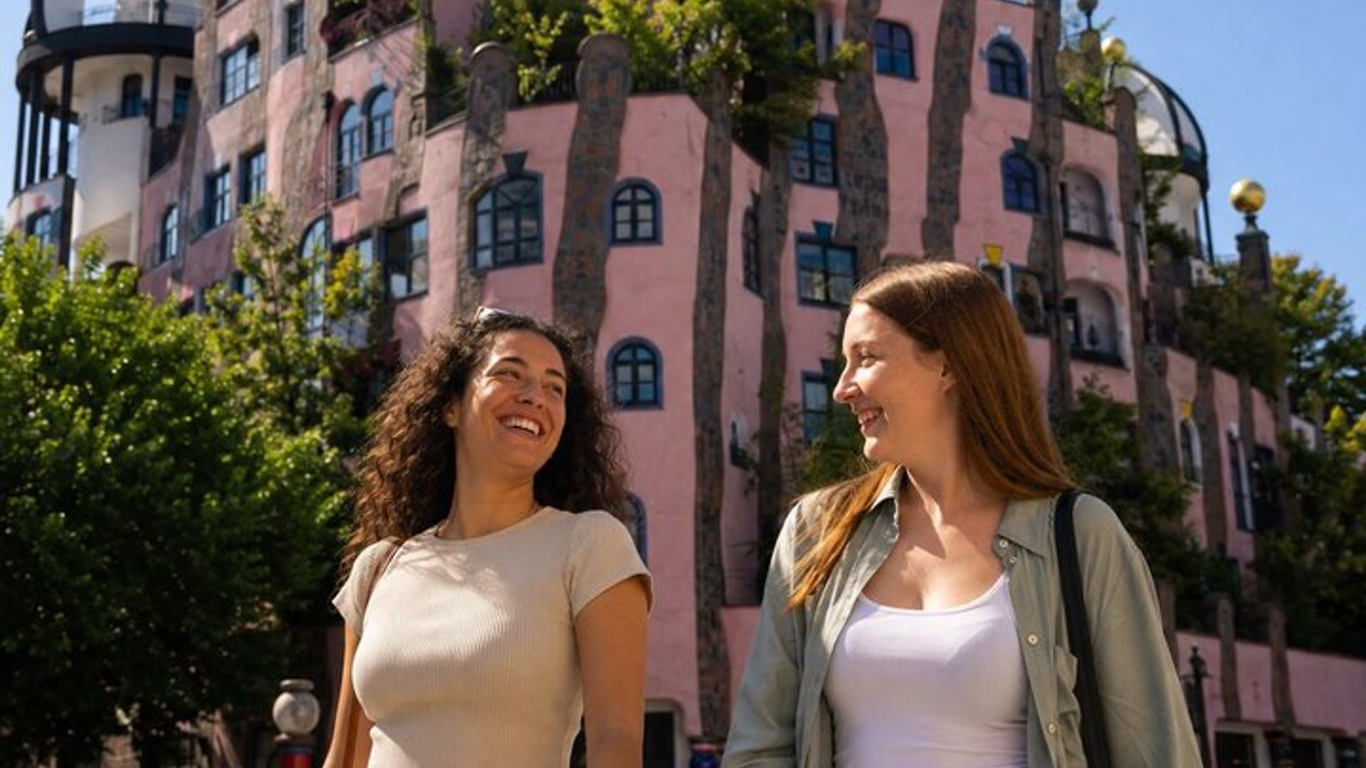 Magdeburg: Self-Guided Scavenger Hunt & Walking Tour