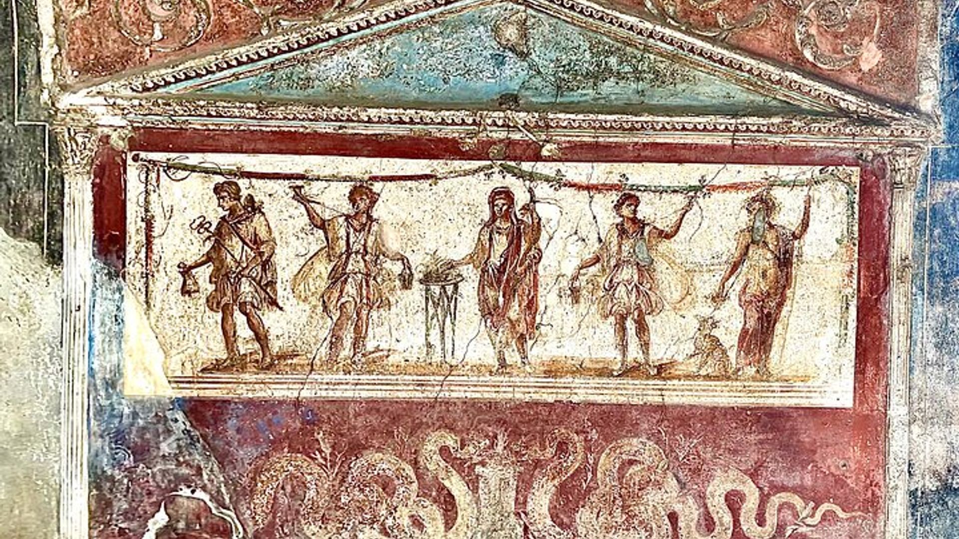 Pompeii: Small-Group Guided Tour From Naples