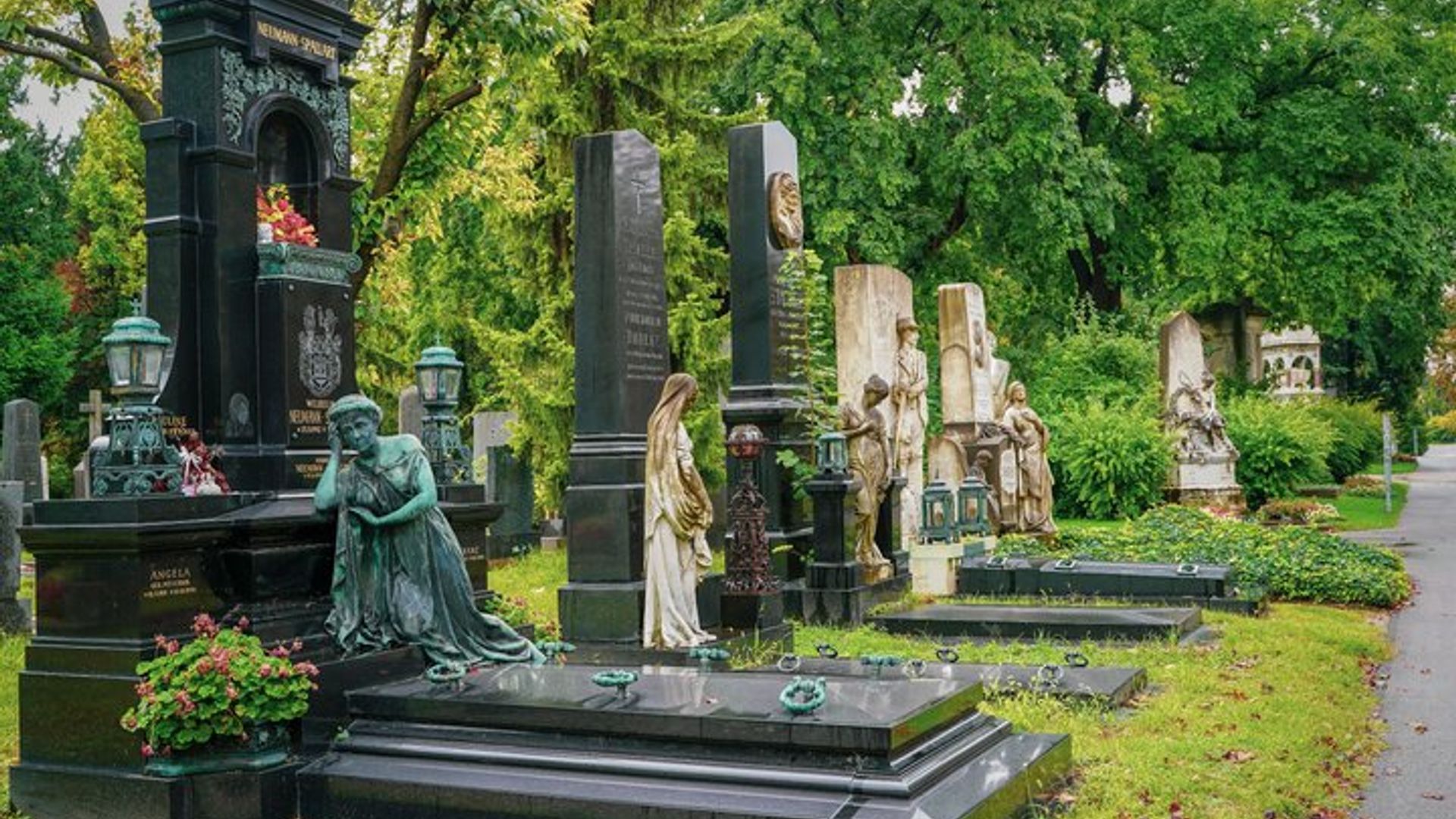 Vienna Central Cemetery Guided Tour Famous Graves and Stories