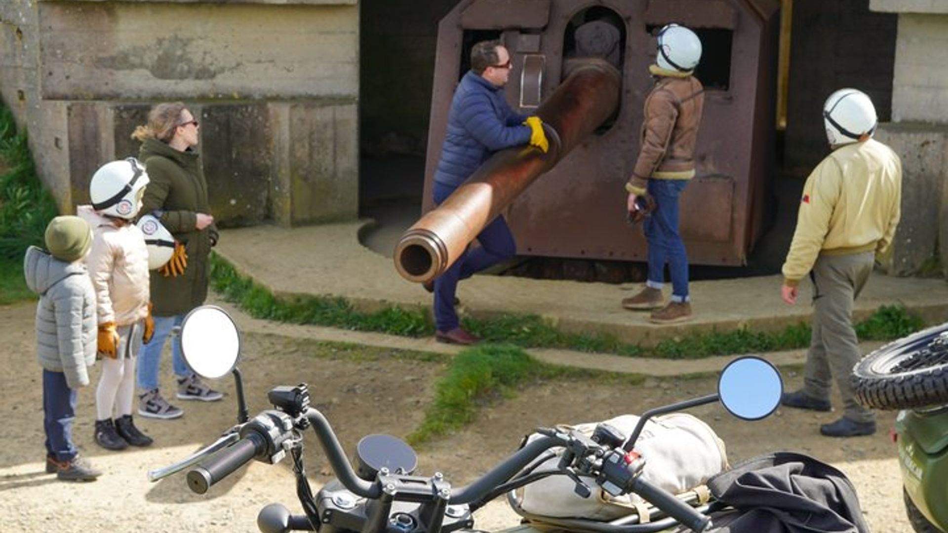 Excursion de 2h à 6h en side-car sur les plages du Débarquement