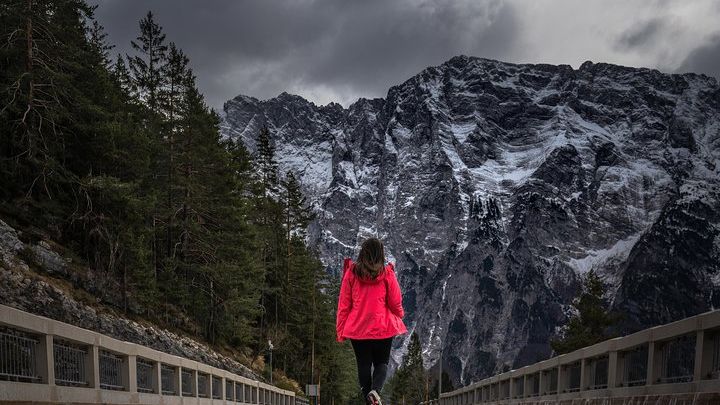 7 Alpine Wonders: Winter Edition