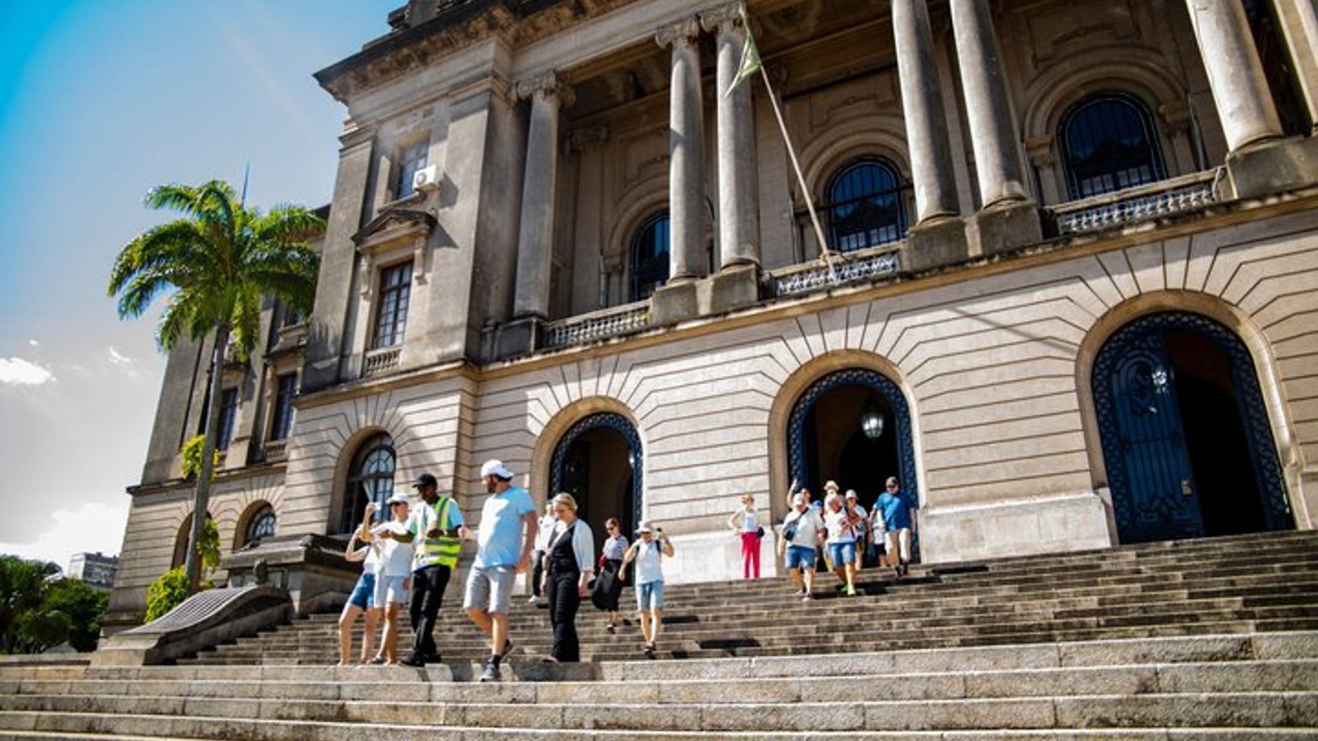 Maputo: City Tour (Historical and Cultural Highlights)