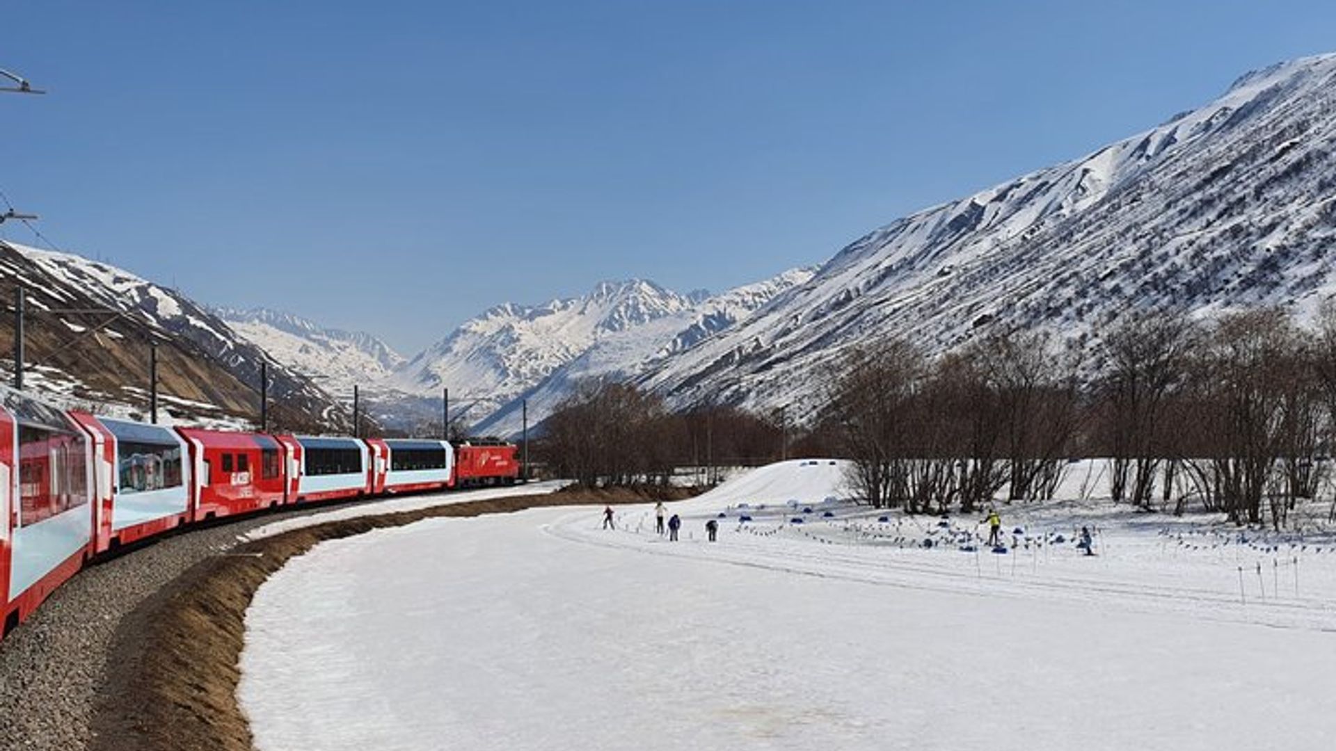 Glacier Express Panoramic Train Round Trip from Bern