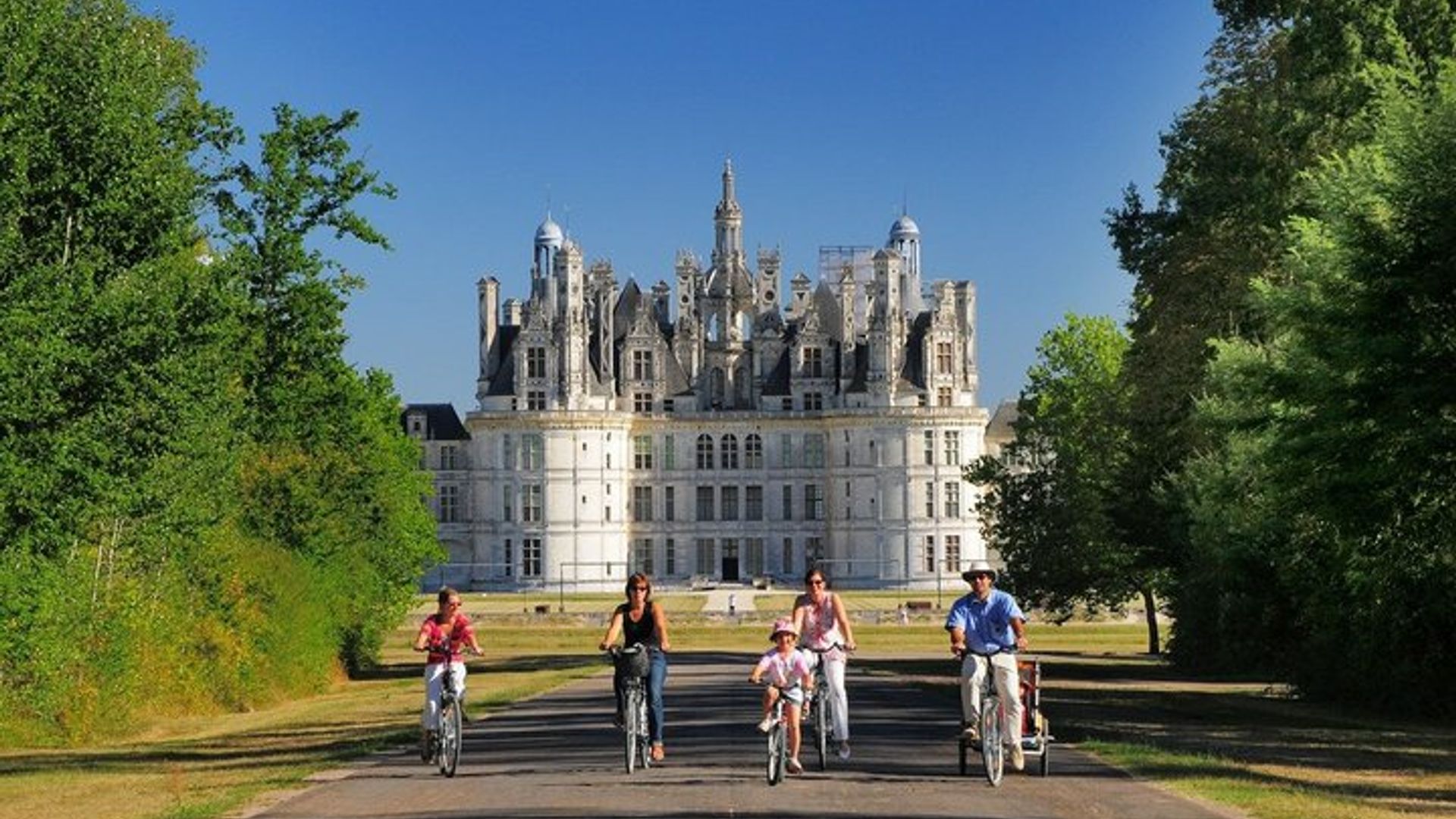 Excursión en grupo pequeño a los castillos de Chenonceau y Chambord