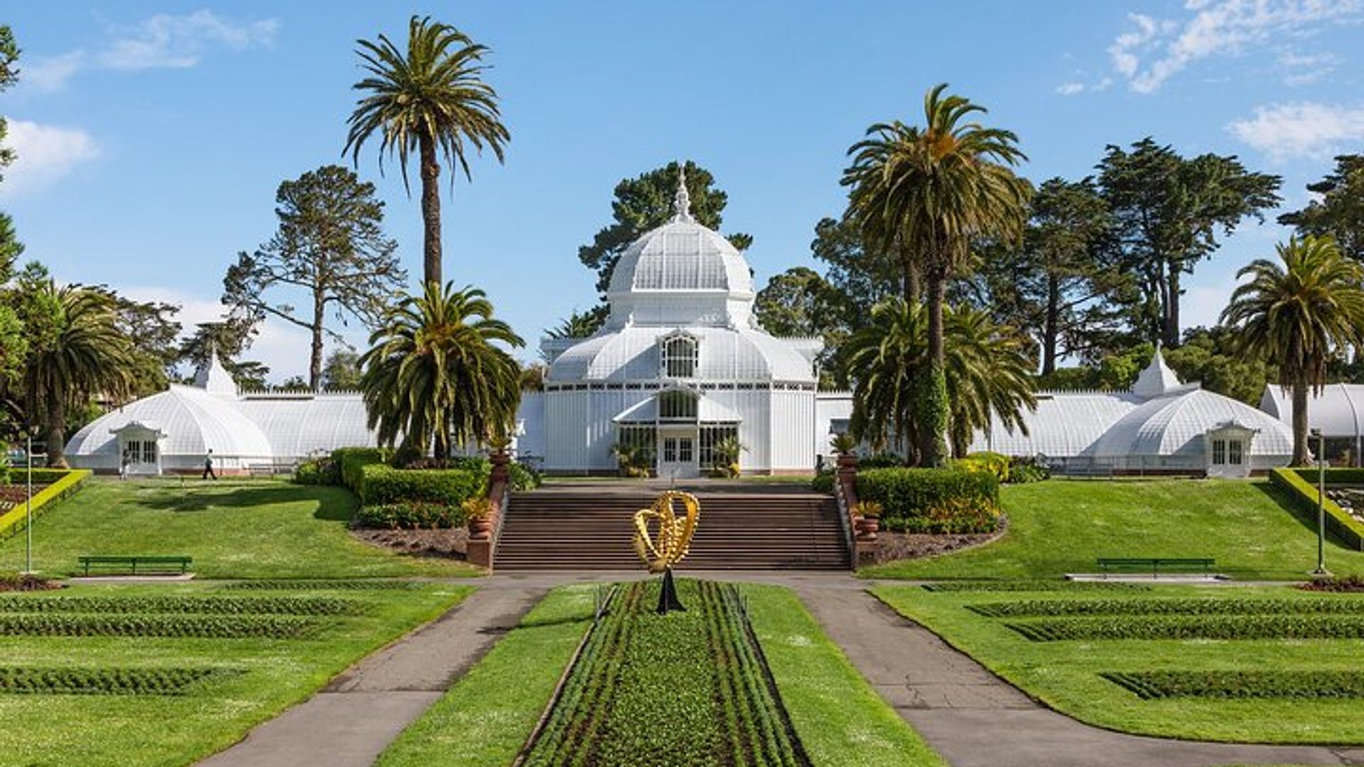 San Francisco: Scenic Surrey Ride Through Golden Gate Park image 2