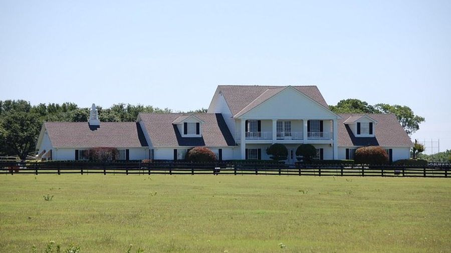 Dallas and Southfork Ranch Small-Group Combo Tour