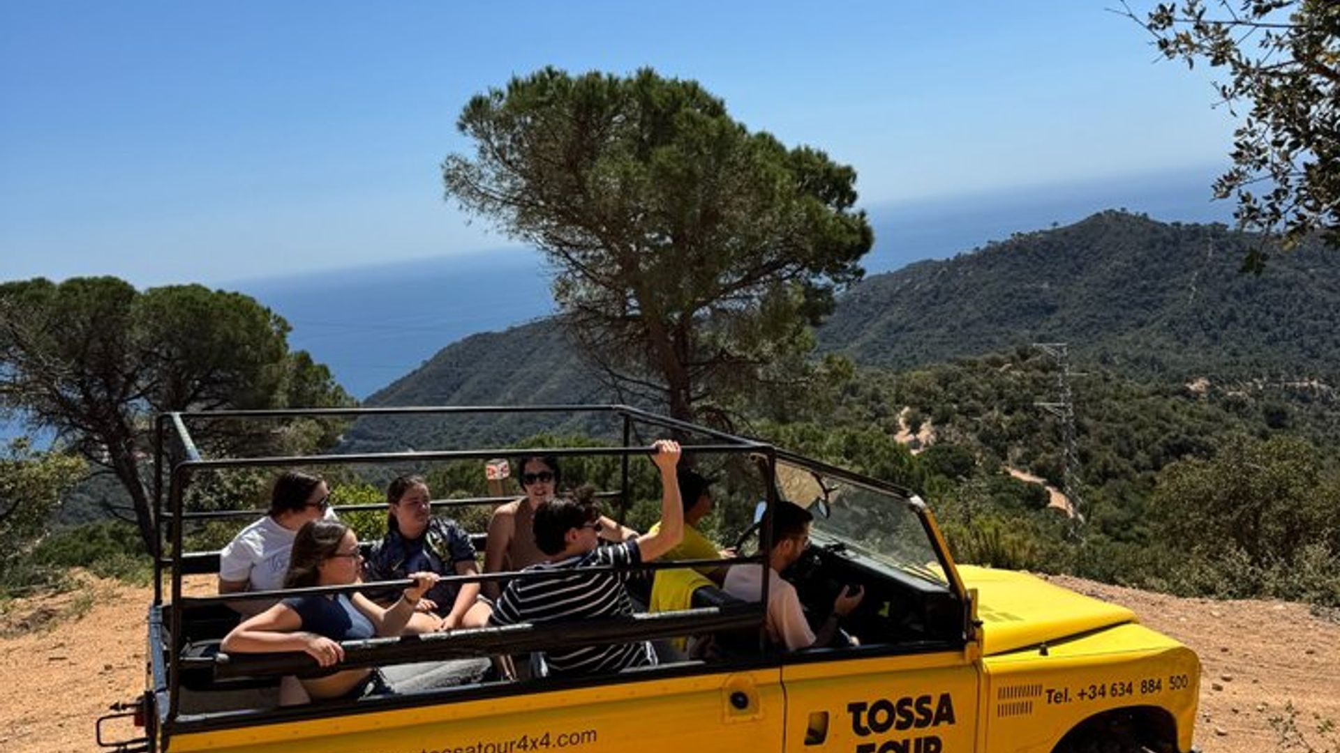 Tossa de Mar Tour by Jeep 4 x 4