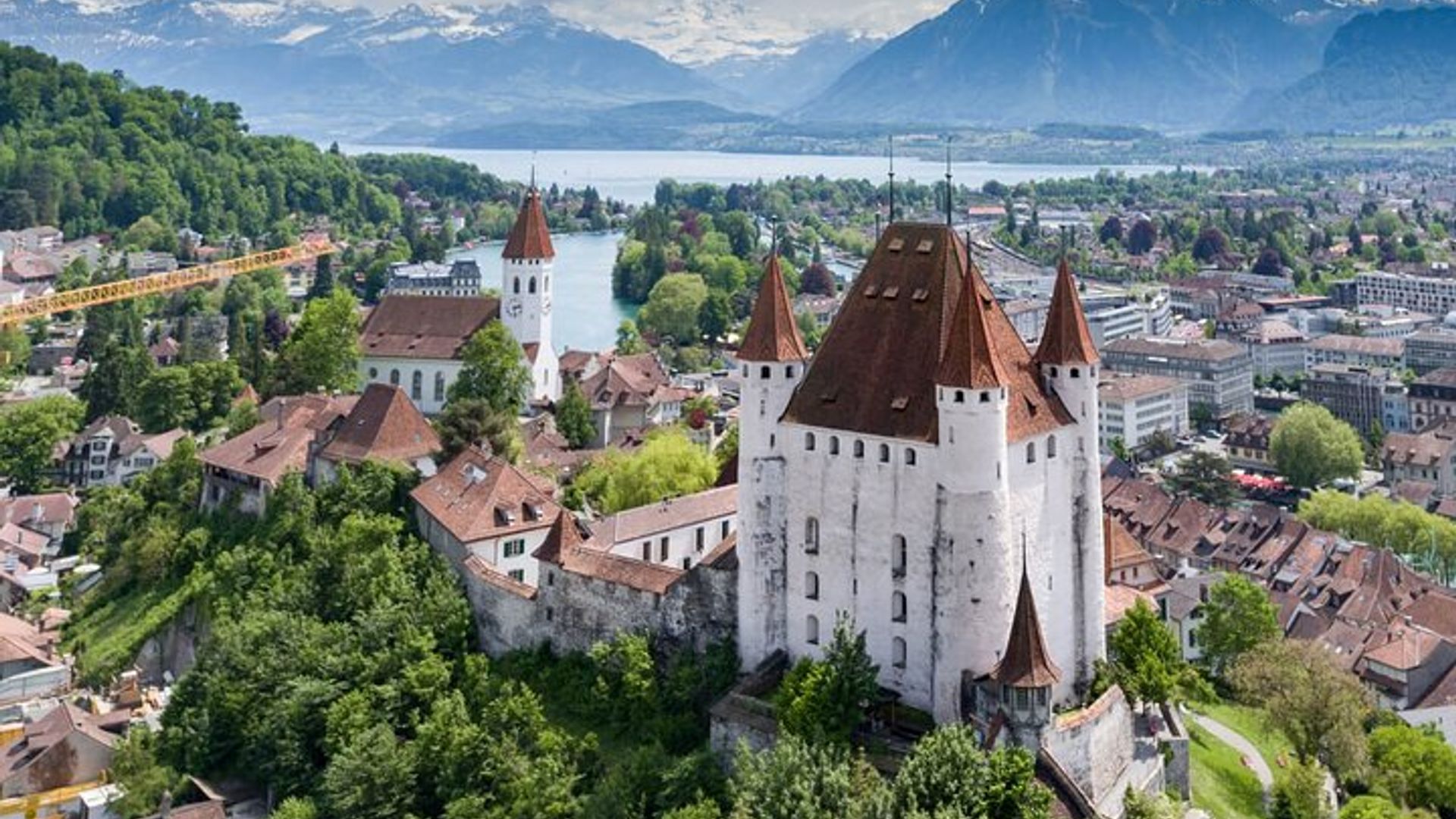 Von Luzern : Thuntour, Beatushöhlen, Seekreuzfahrt und Käse