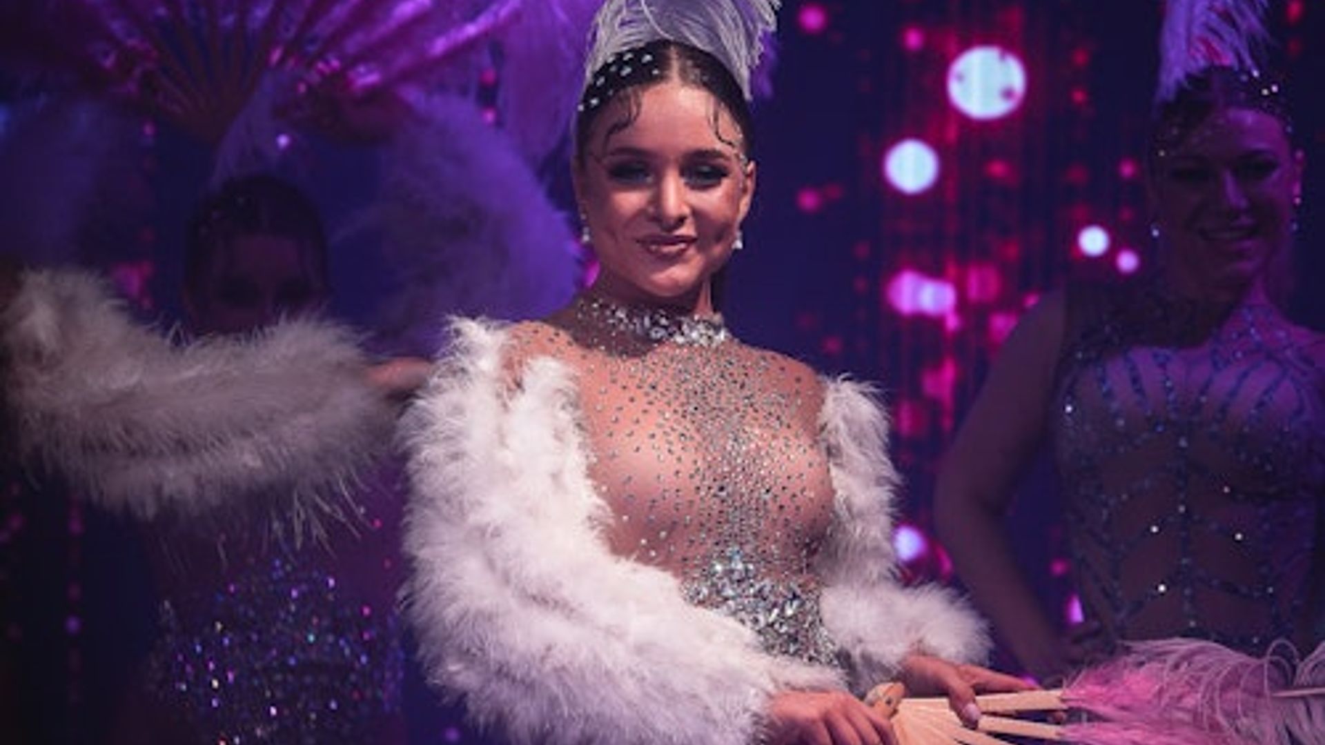 Prague: 2-Hr Cabaret Show with 4-Course Dinner