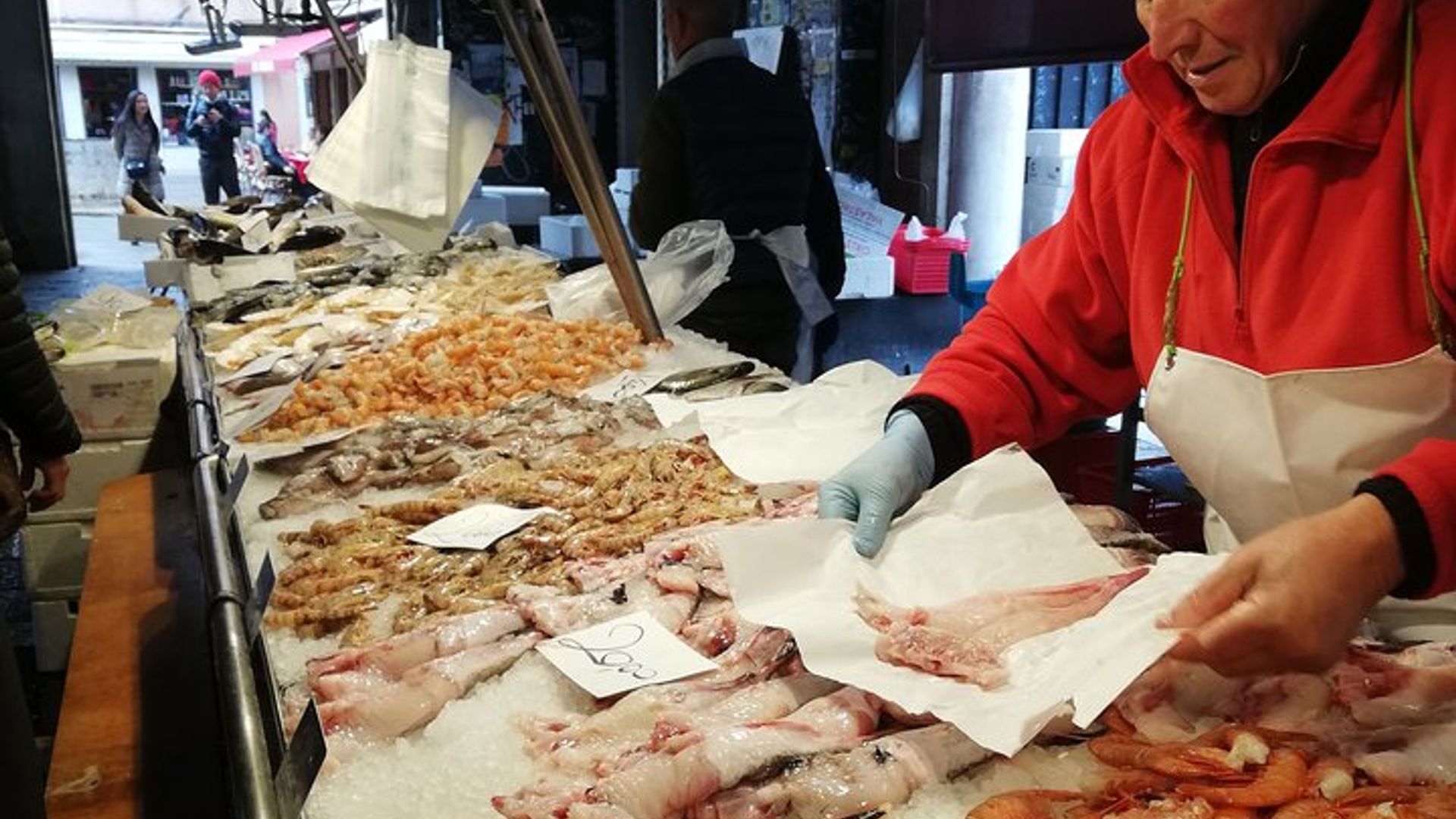 Rialto Market & Seafood Cooking Class in Murano