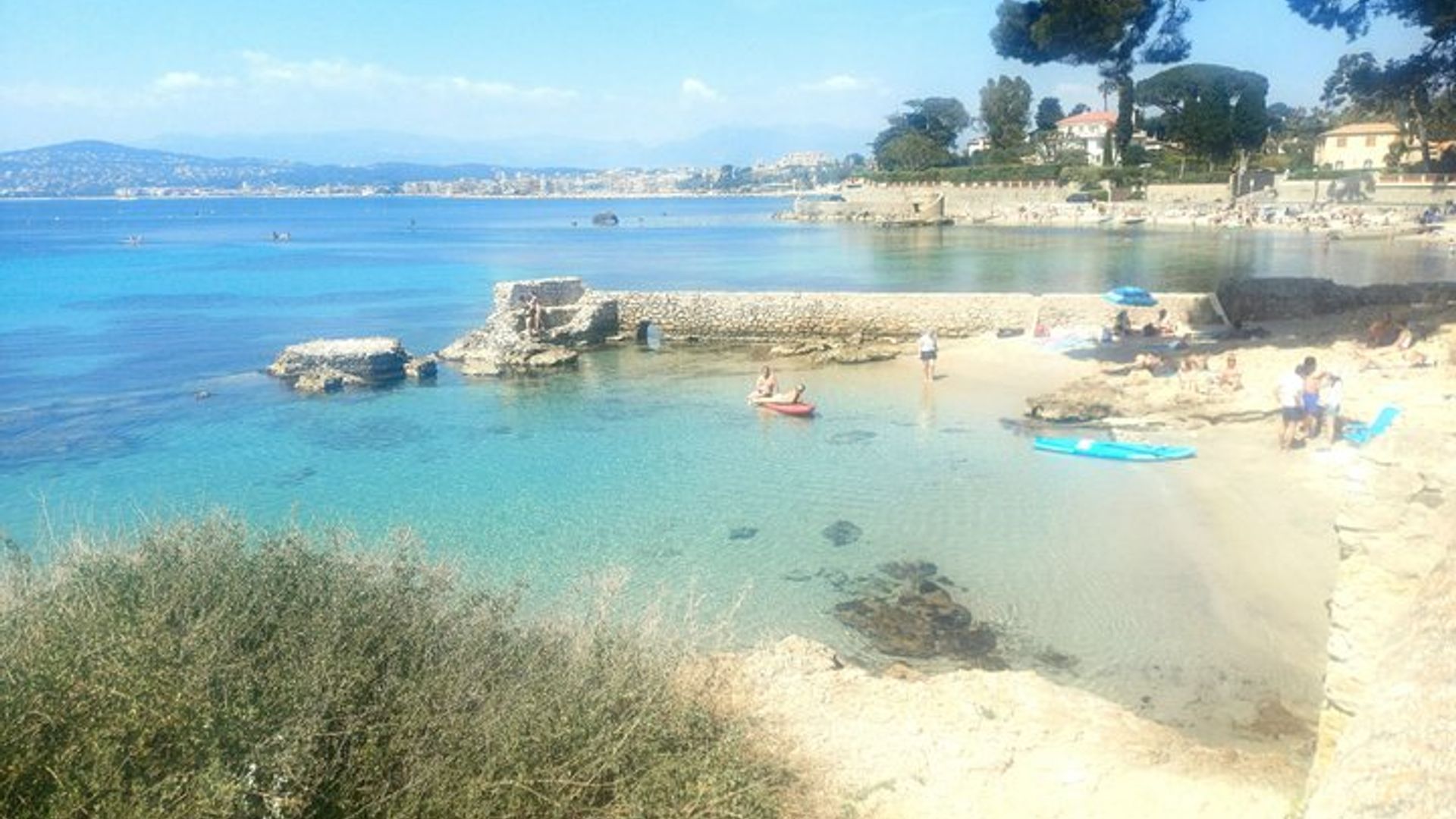 Tour en bicicleta eléctrica Antibes & St-Paul-de-Vence : riviera gemas & parques