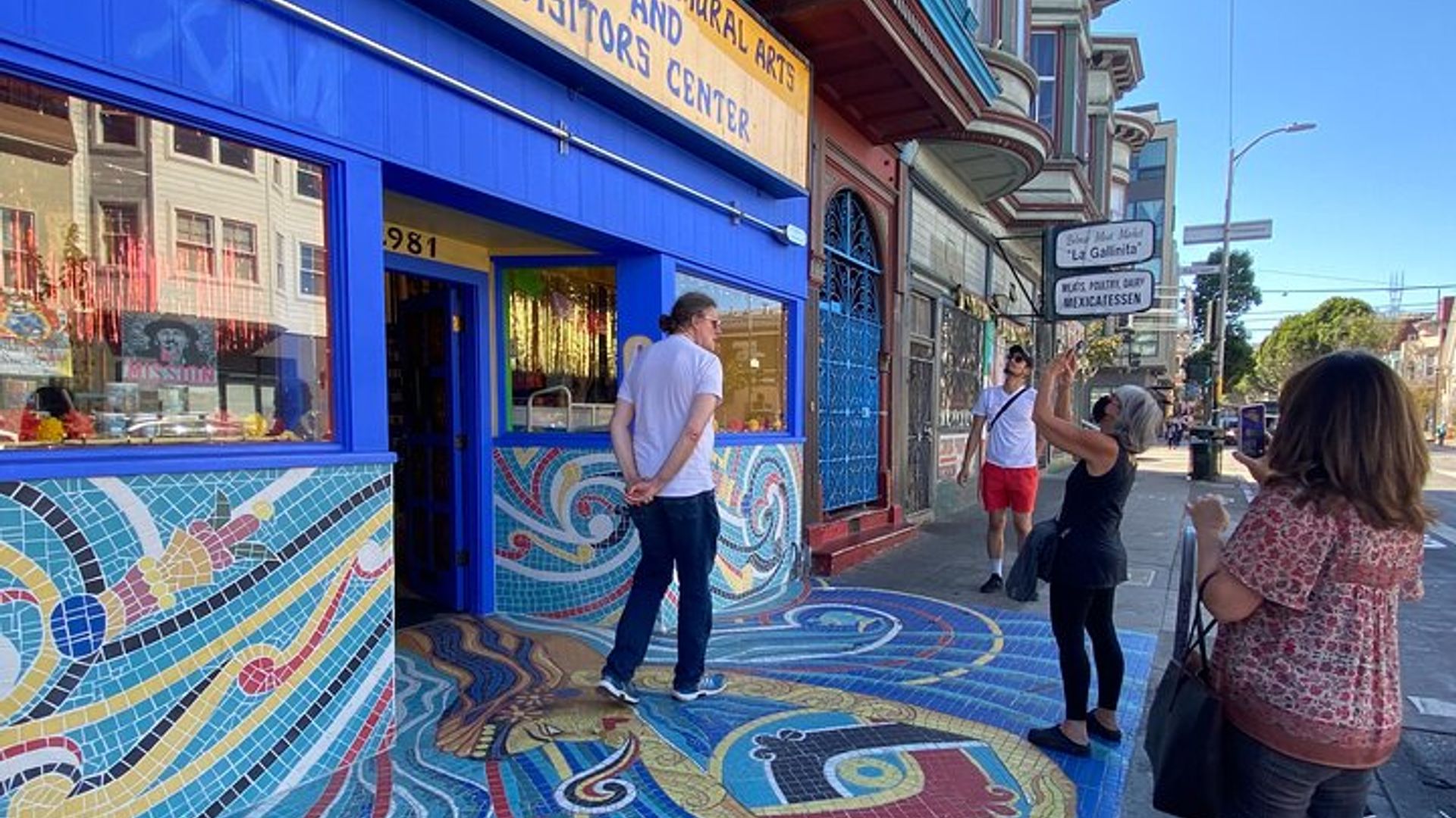 San Francisco: Mission District Art and Food Walking Tour image 3