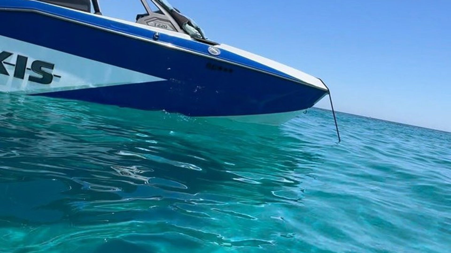Experiencia privada de Wakesurf y barco Saint-Tropez