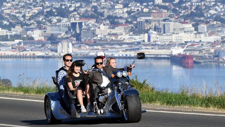 1-Hour Small-Group Tour by V8 Trike, Dunedin & Otago Peninsula