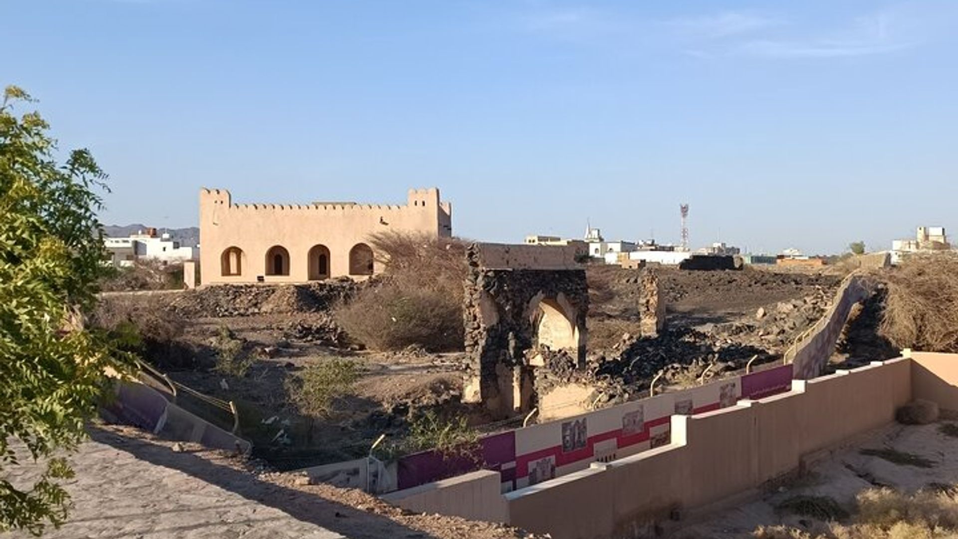 Guided Tour to Landmarks and Museums of Medina