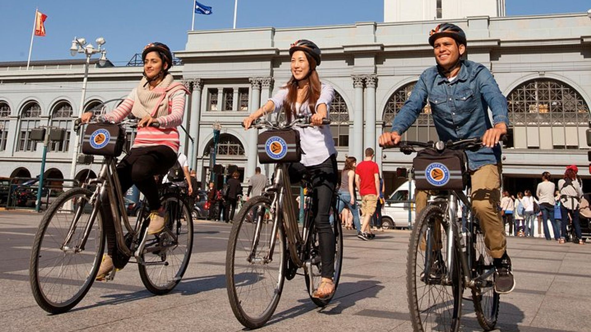 San Francisco Urban Electric Bike Guided Tour image 2