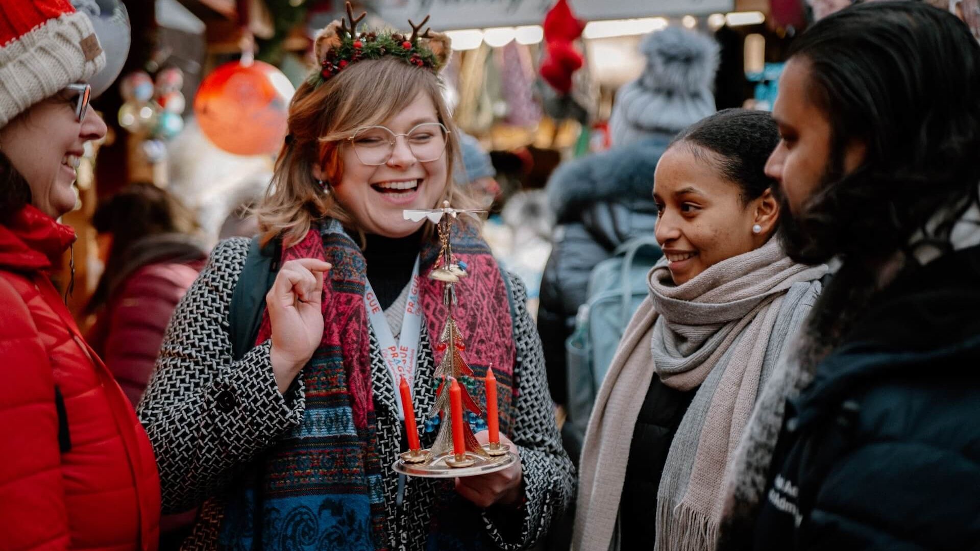 Private Prague Christmas Markets Tour: Mulled Wine & Cookies