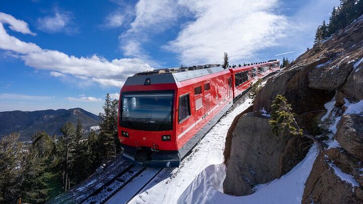 Private Pikes Peak COG Railway, Manitou & Garden of the Gods
