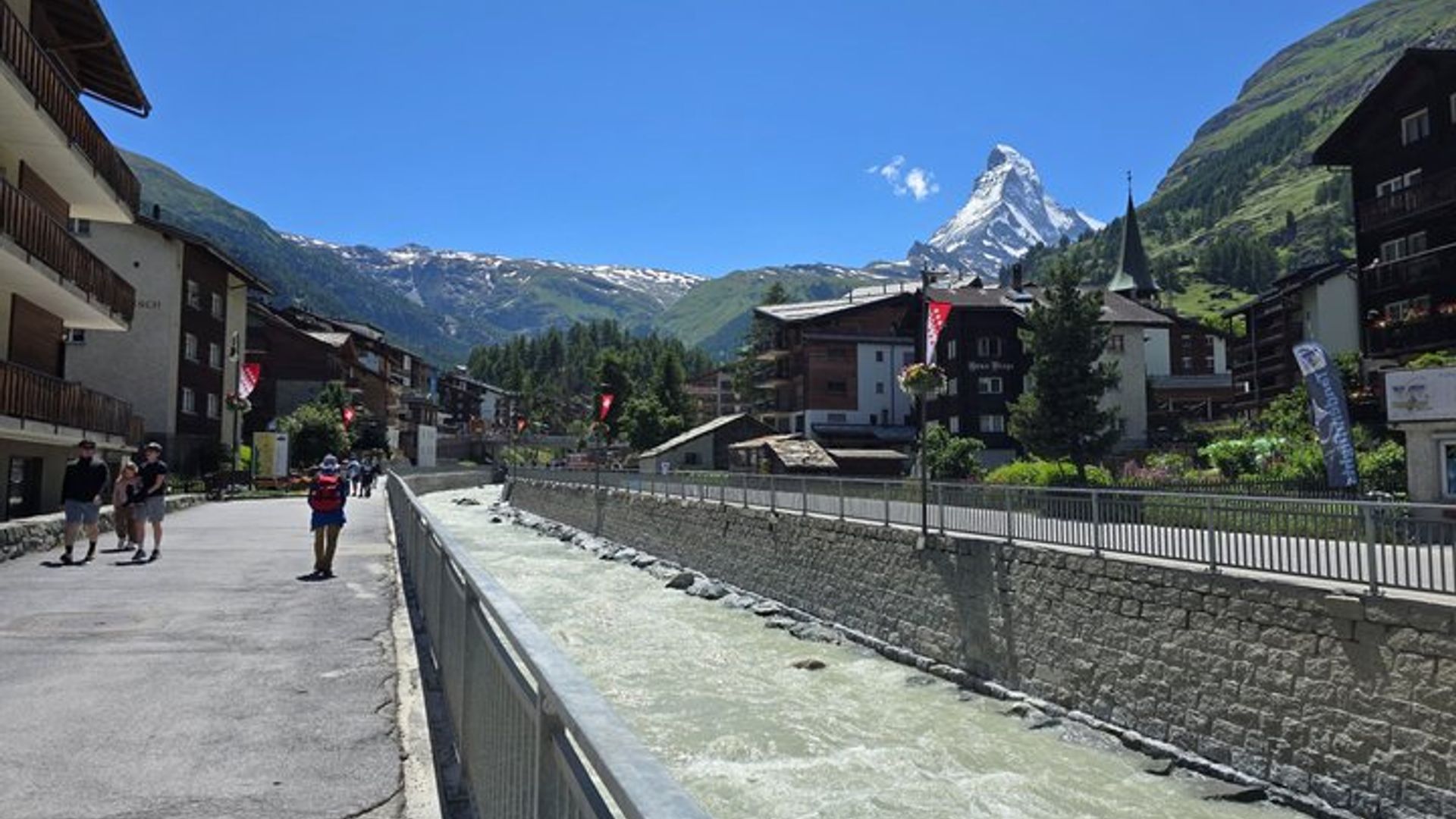 Zermatt Village, région du Cervin et mont. Visite en petit groupe du Gornergrat au départ de Bâle