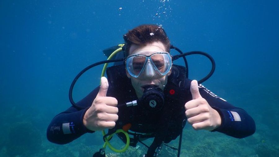 Nha Trang: Hon Mun Island Scuba Diving Discovery Course