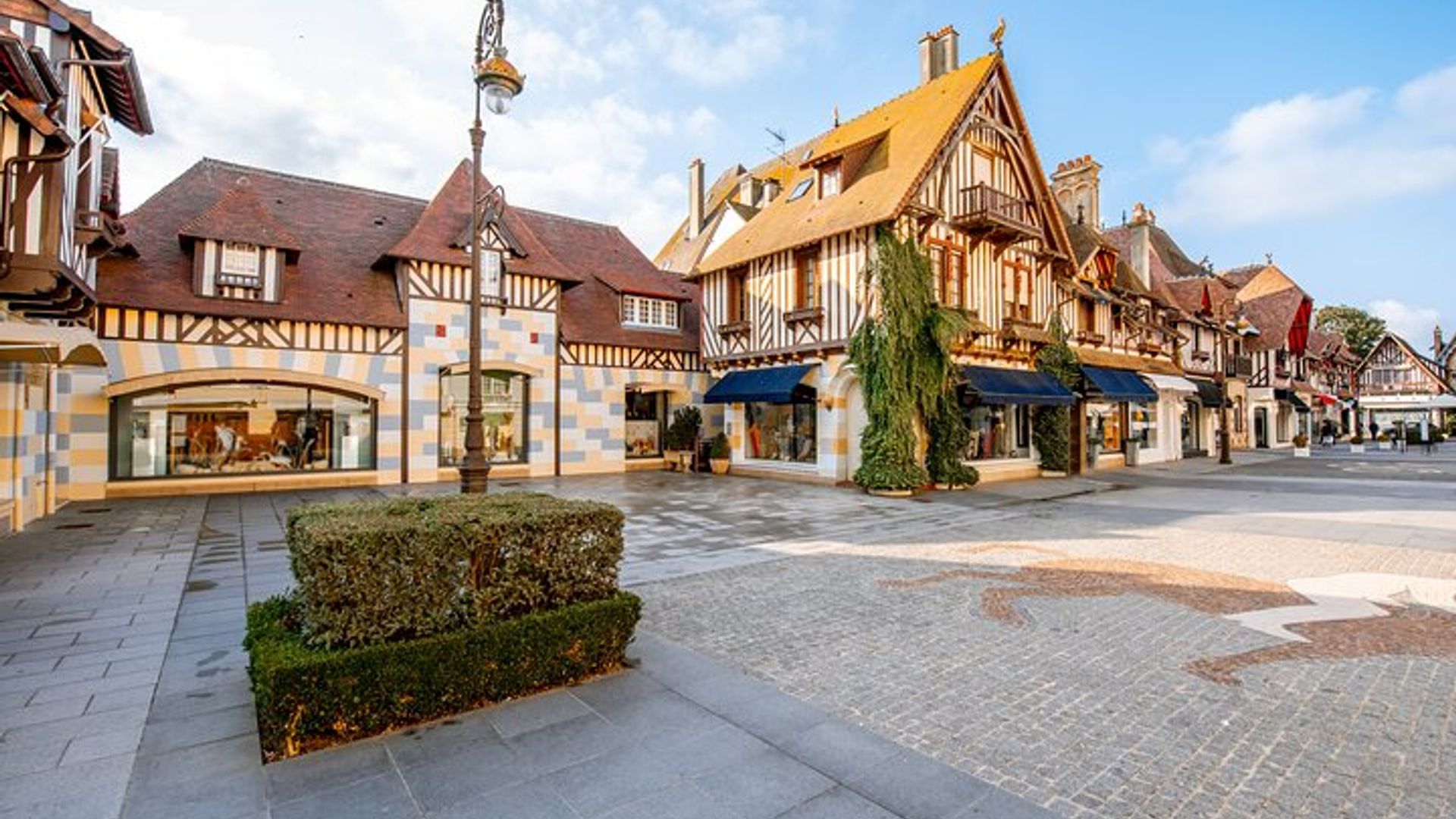 Vues côtières à Honfleur et Deauville Au départ du Havre