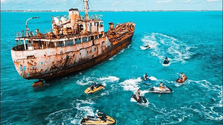 Providenciales La Famille Express Jet Ski Activity Package