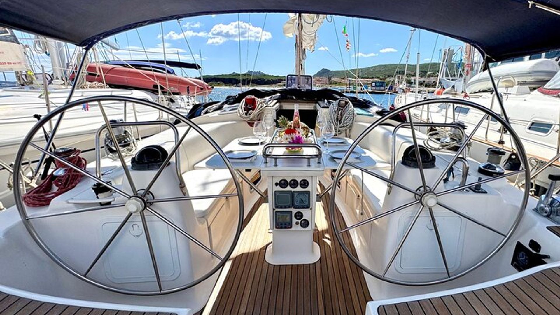 A full-day, small-group La Maddalena sailing tour