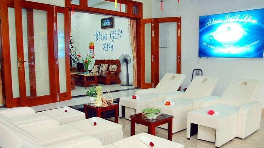 Central Hoi An 1-Hour Private Spa Experience with Ginger Tea