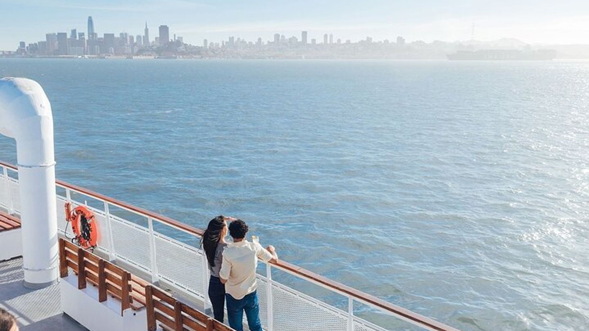 San Francisco Christmas Eve Buffet Brunch Cruise image 1