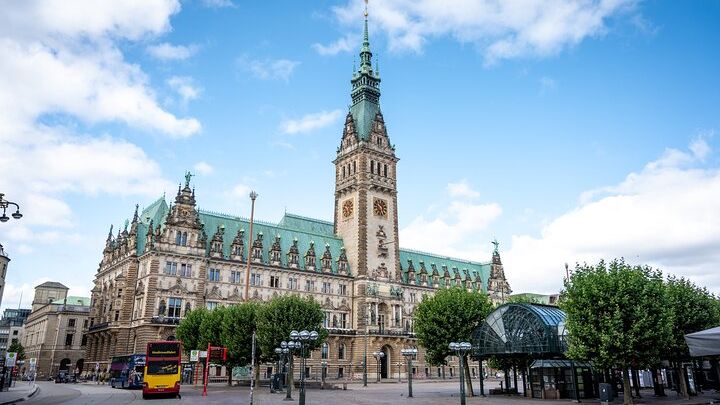 Hamburg Old Town History Small-Group Walking Tour