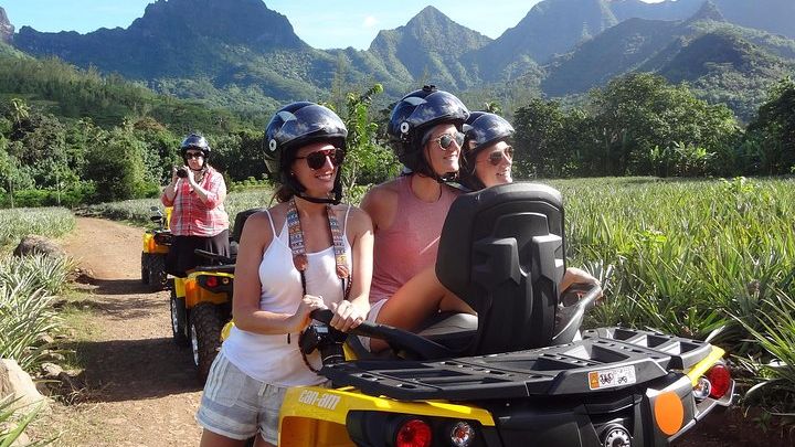 Small Quad Tour 2h30 Quad excursion in Moorea (single or two-seater)