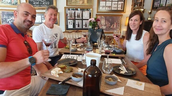 Barossa Valley Private Wine Tour from Adelaide With Lunch