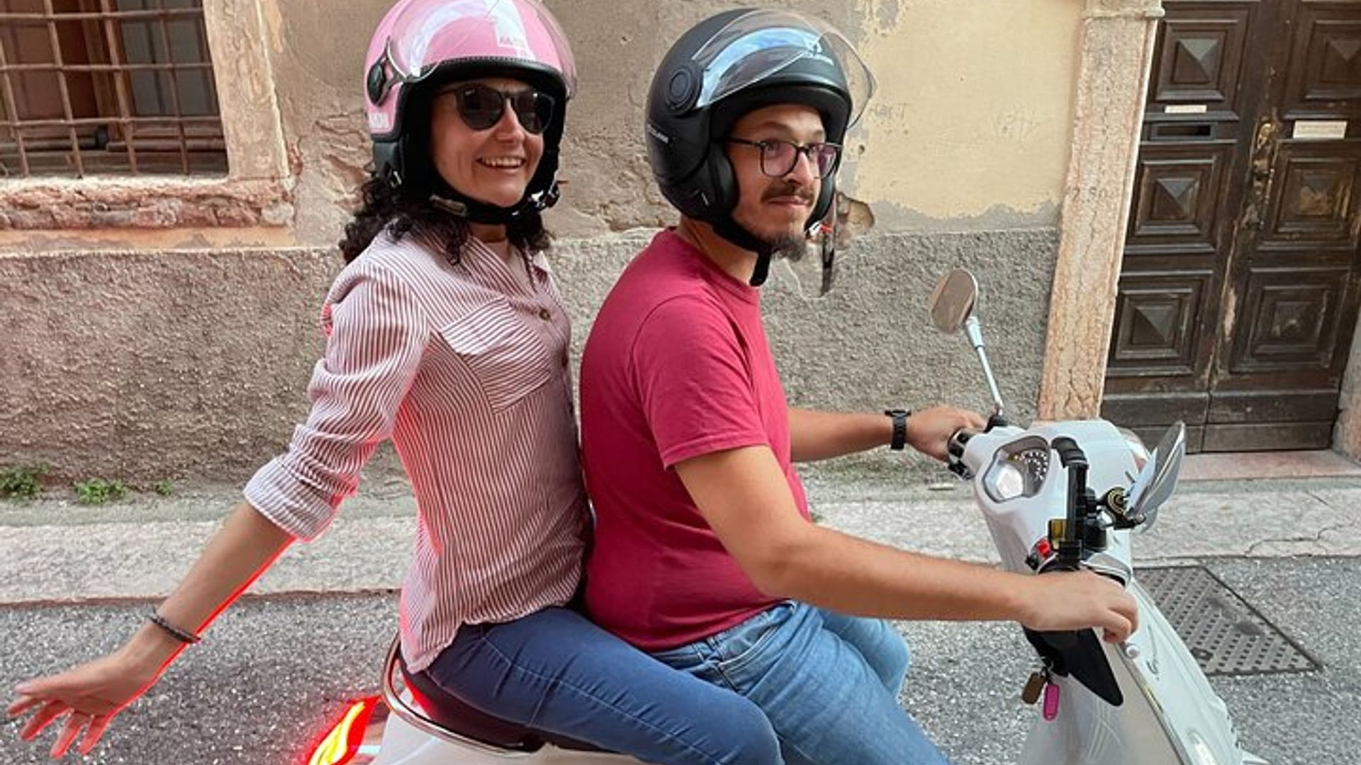 Verona Vespa Tour with Aperitif